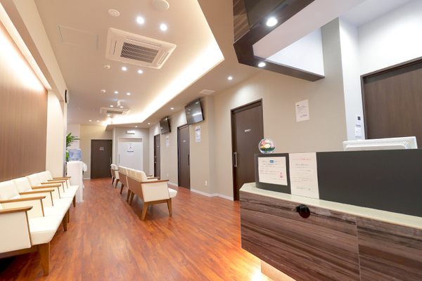 森本佳秀院長 もりもと整形外科1