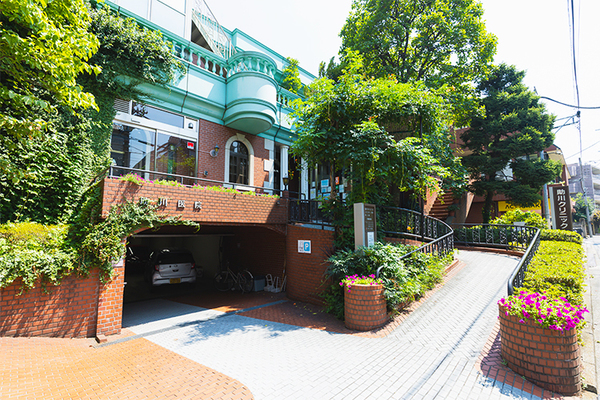 助川卓也院長、助川敦子先生 助川クリニック1