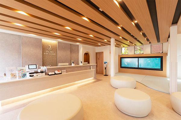 三輪剛士院長 さんまるキッズクリニック1