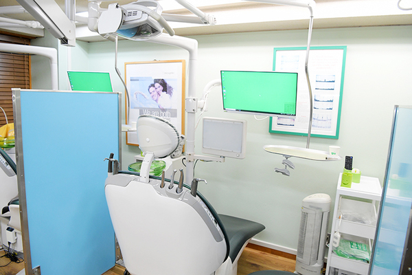 小野浩院長 小野歯科1