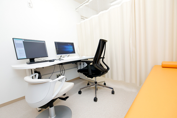 染谷秀忍院長 北越谷そめやクリニック1