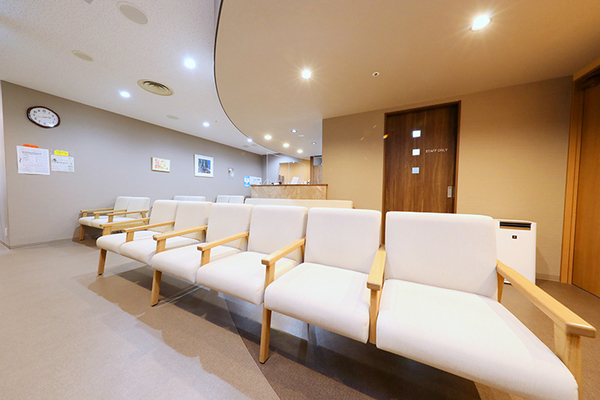 太田健介理事長 医療法人ＬＩＧＡＲＥ血液内科太田クリニック・心斎橋1