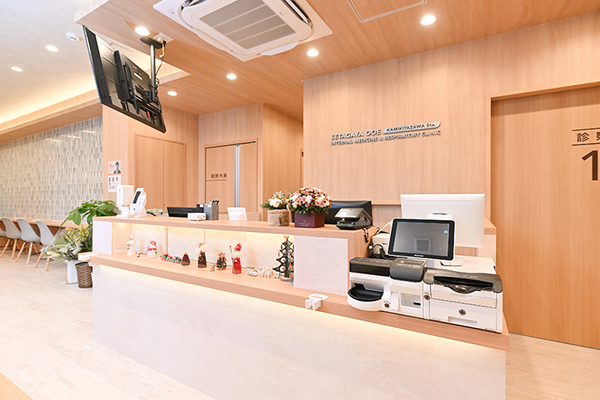 大江俊太郎院長 世田谷おおえ内科・呼吸器クリニック 上北沢駅前院1