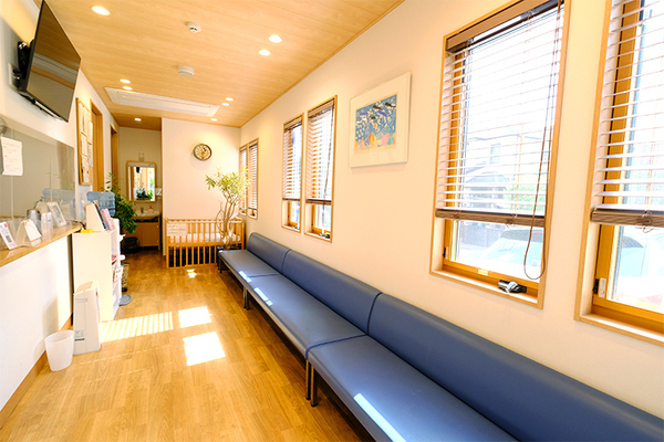 藤原祐院長 ふじわら小児科1