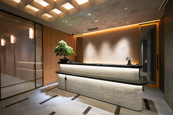 金南孝院長 大手町ARTクリニック1