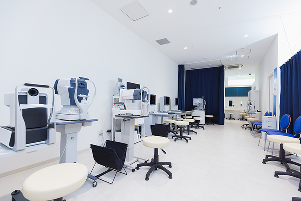 谷健志院長 たに眼科クリニック おおたかの森院1