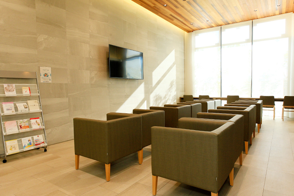 牧野弘院長 ぎなんレディースクリニック1