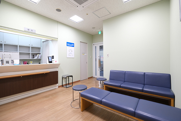 岡田航平院長 トルナーレ内科1