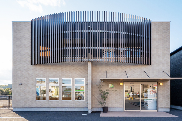 高石真那斗院長 日向たかいしクリニック1