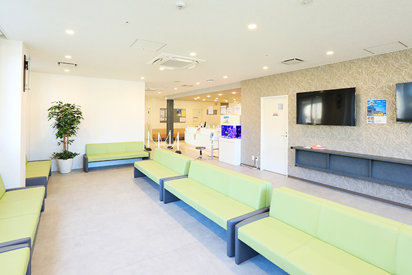 三村英也院長、油井健宏副院長 三村医院1