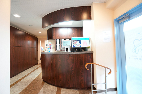 杉田智樹院長 武蔵中原歯科クリニック1