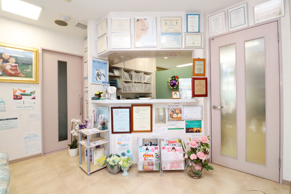 中家麻里院長 なかや歯科1