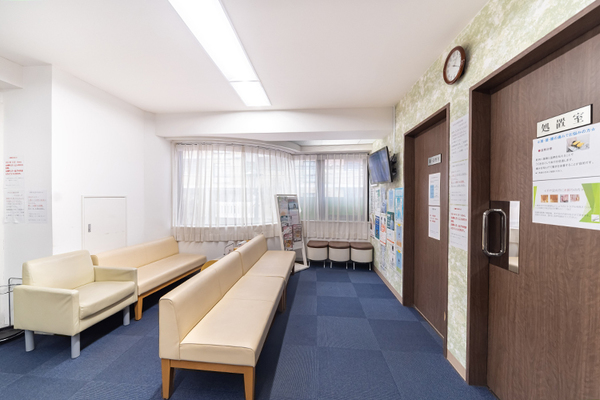 赤枝恒雄先生 むすび葉クリニック渋谷1