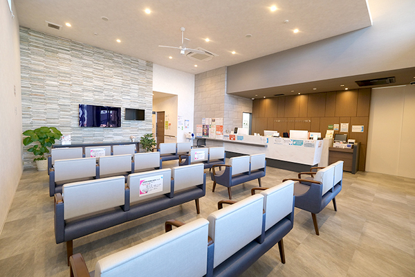 竹元暁院長 木曽川たけもと整形外科1