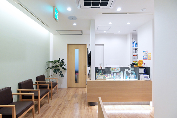 安藤健太院長 あんどう歯科クリニック1