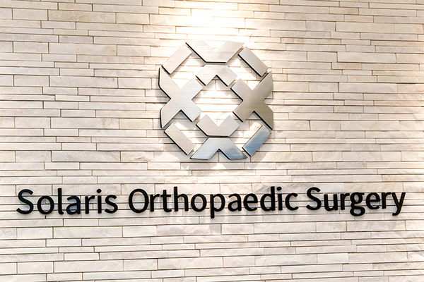 村山一宏院長 ソラリス整形外科 大阪福島リハビリテーションクリニック1