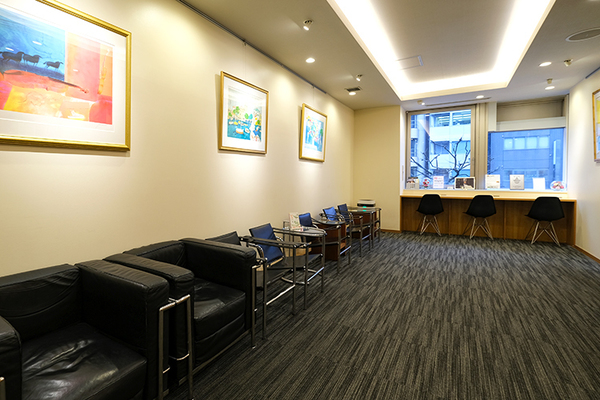 真鍋秀樹院長 水天宮前歯科医院1