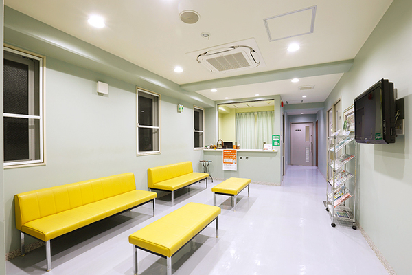 吉澤洋景院長、吉澤威勇副院長 吉沢クリニック1