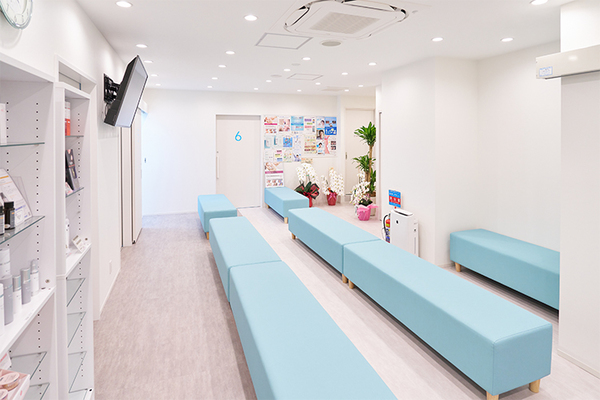 松田洋樹院長 浅草駅前まつだ皮膚科1