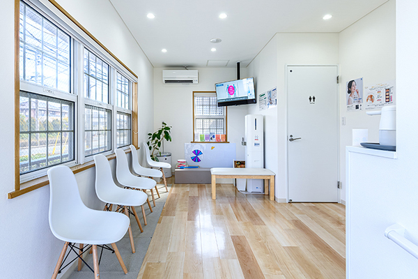 川原龍斗院長 かわはら歯科 新小郡クリニック1