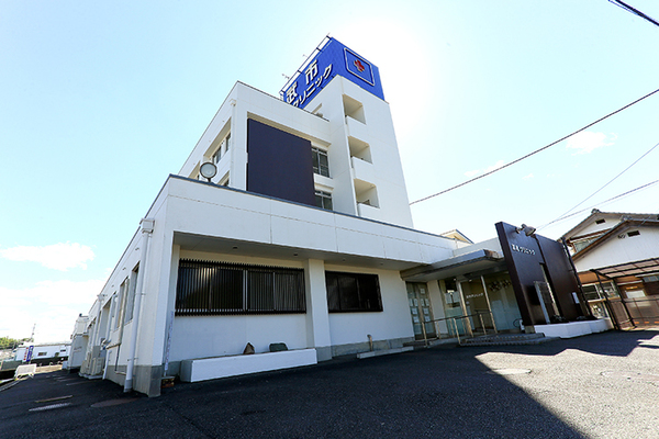 武市康志院長 武市クリニック1