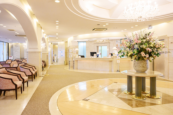 有田白峰院長 リリーベルクリニック1