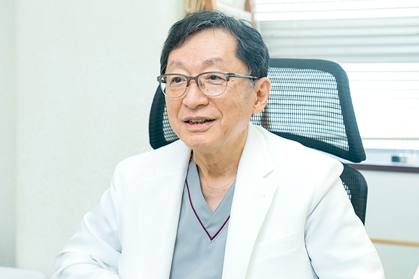 松岡樹院長、松岡慧先生 松岡内科1