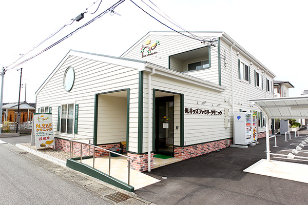 野崎千佳院長 N.キッズファミリークリニック1