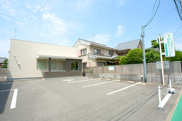 大嶺卓司院長 腎・泌尿器科おおねクリニック1