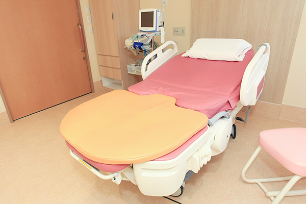 小塚良哲院長 小塚産婦人科1