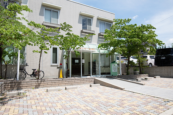 鈴木良院長 右京みみはなのどクリニック1