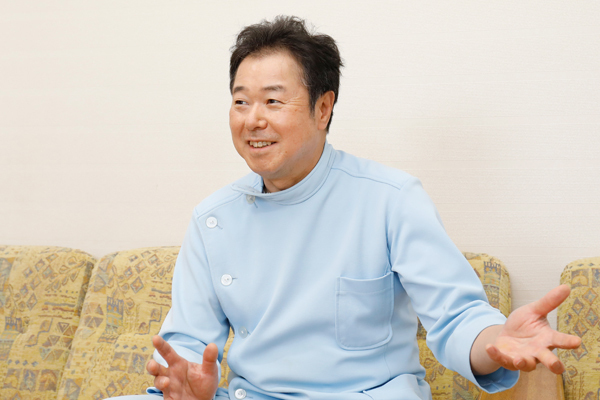 宮崎卓爾院長 宮崎歯科2