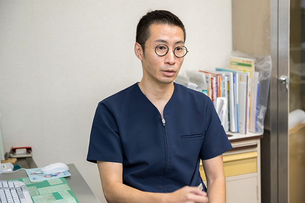 忌部航院長 小田内科2