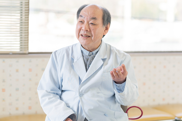 福岡圭介院長 福岡小児科・アレルギー科2