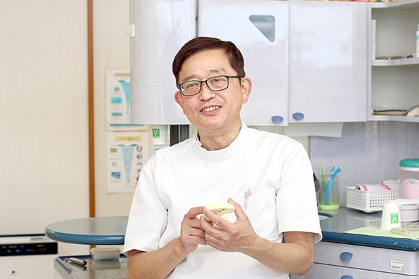 岡村幸二郎院長 桜ヶ丘歯科2