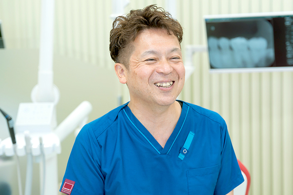 荒井孝仁院長、荒井延子副院長 荒井歯科医院2