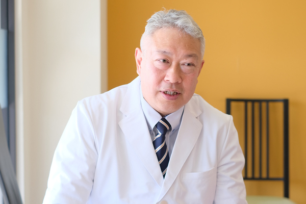 須賀功二郎院長 すが歯科医院2