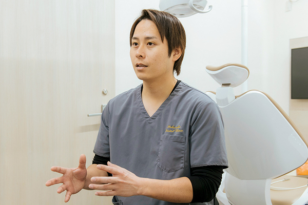 小松弘明院長、小松真実副院長 らくらく歯科・矯正歯科2
