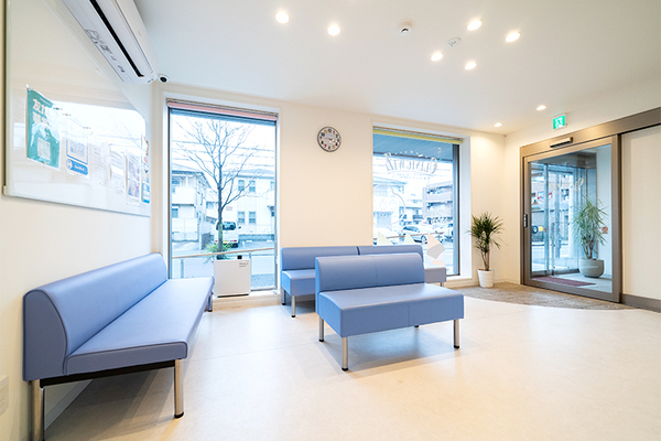 加久翔太朗院長 clinic WIZ のぼりと・ゆうえん小児科2