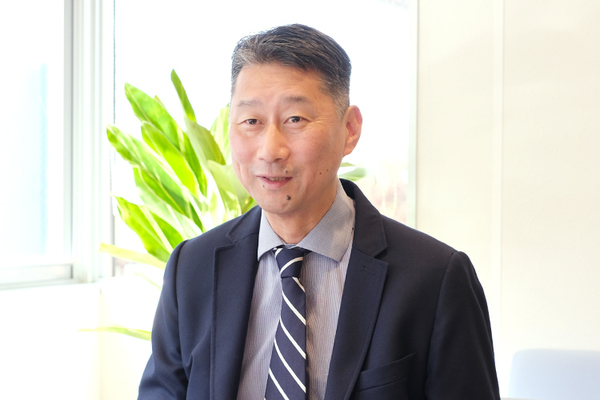 山前正臣院長 新横浜山前クリニック2