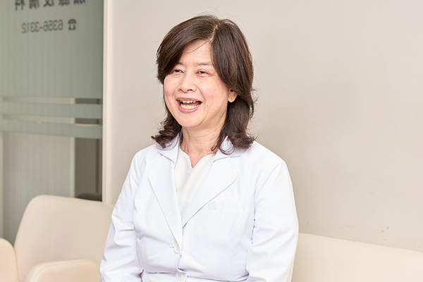 加藤順子院長 加藤皮膚科2