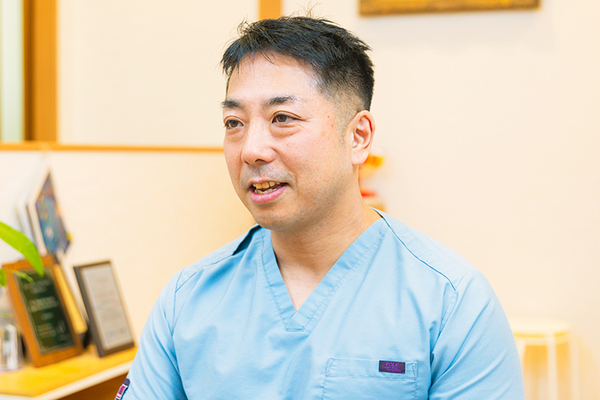 花木貴志院長 小金井ファーストデンタルクリニック2