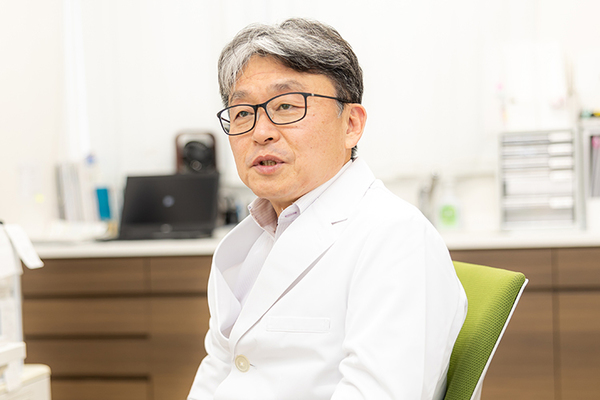 江崎孝徳院長 えさきクリニック2