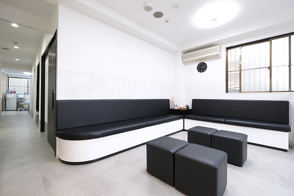 南弘樹院長 小沢医院 整形外科・内科2