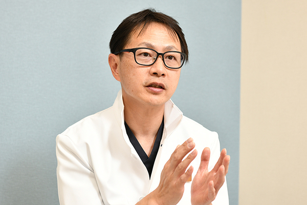 北村英二院長 北村総合歯科2