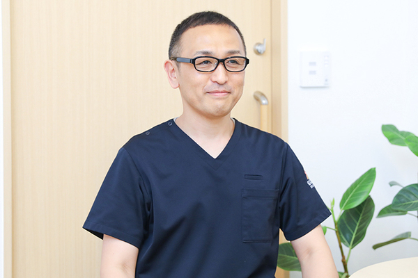 岩崎忠臣院長 さくらトータルケアクリニック2