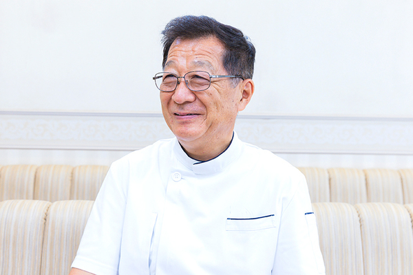 安西春幸院長 こどもの国安西クリニック2