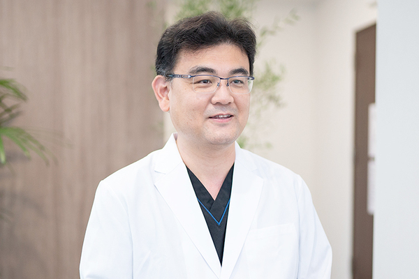 川崎篤史院長 横浜みなと外科クリニック2