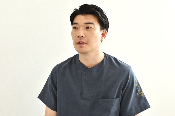久津間亮平院長、久津間さやか副院長 くつまデンタルクリニック2