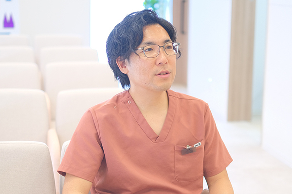 小田隆夫院長 稲沢おりづ皮膚科2